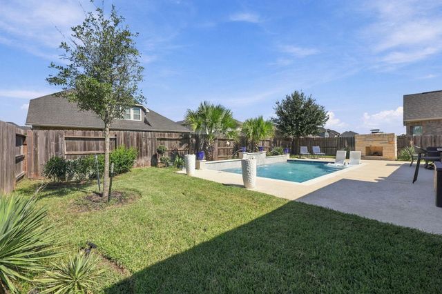 1607 Pepper Grove Lane, Katy, TX 77494