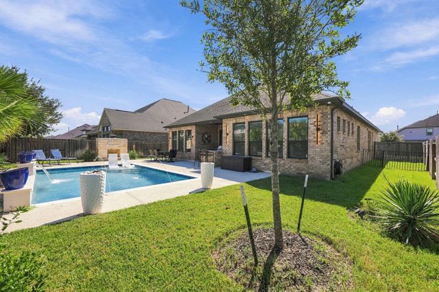 1607 Pepper Grove Lane, Katy, TX 77494