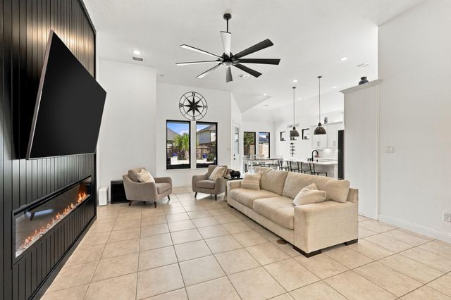1607 Pepper Grove Lane, Katy, TX 77494