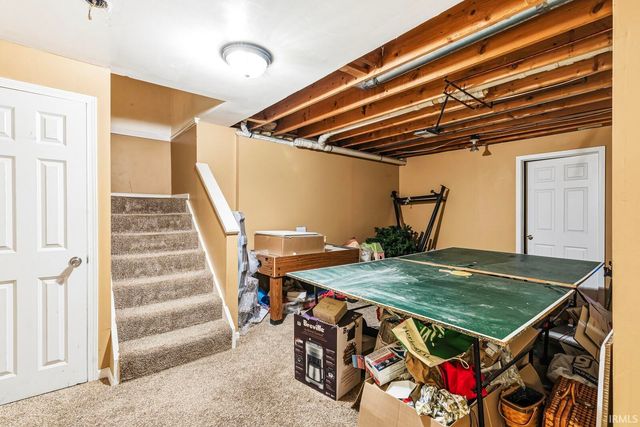 18840 Cedar Mill Court, South Bend, IN 46637