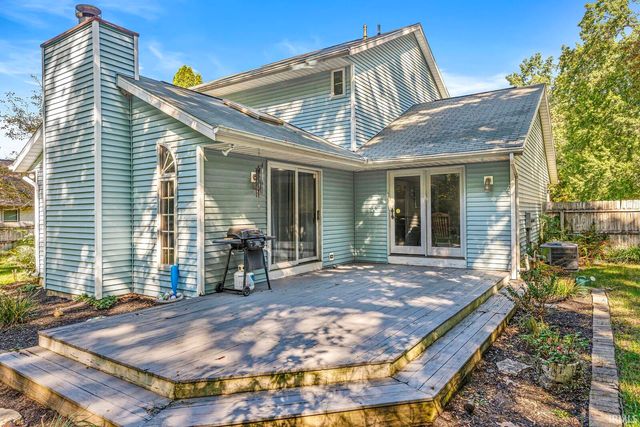 18840 Cedar Mill Court, South Bend, IN 46637