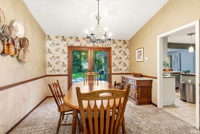 18840 Cedar Mill Court, South Bend, IN 46637