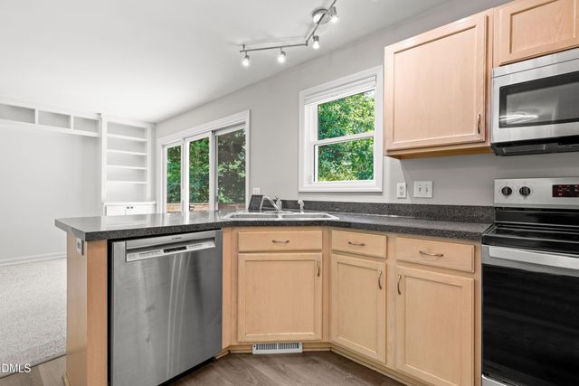 3015 Rennit Court, Raleigh, NC 27603