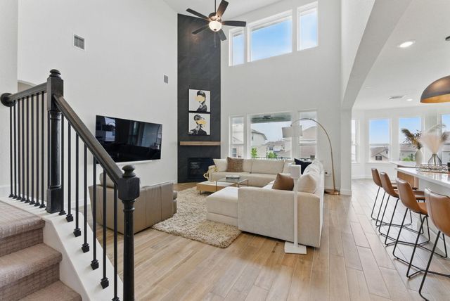 604 Buena Onda WAY, Lakeway, TX 78738