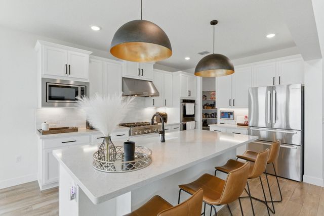604 Buena Onda WAY, Lakeway, TX 78738
