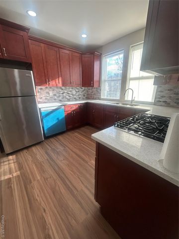 33 Horatio Street 2 L, Yonkers, NY 10710