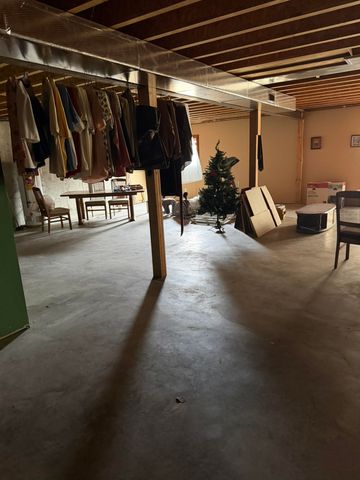 7348 State Hwy H, Dora, MO 65637