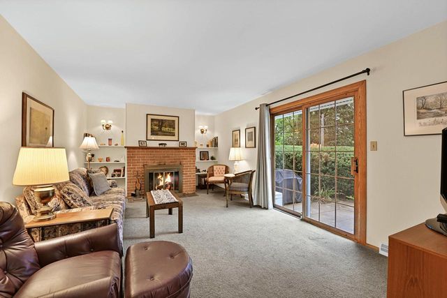 2120 Elm Tree ROAD, Elm Grove, WI 53122