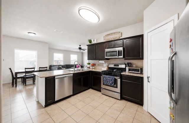 5104 Austin Ridge, Fort Worth, TX 76179