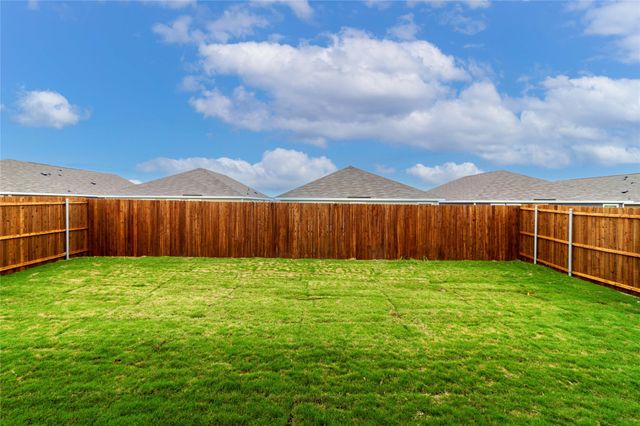 404 Dewberry Drive, Princeton, TX 75407