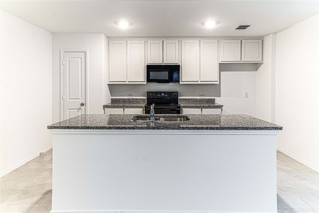 404 Dewberry Drive, Princeton, TX 75407