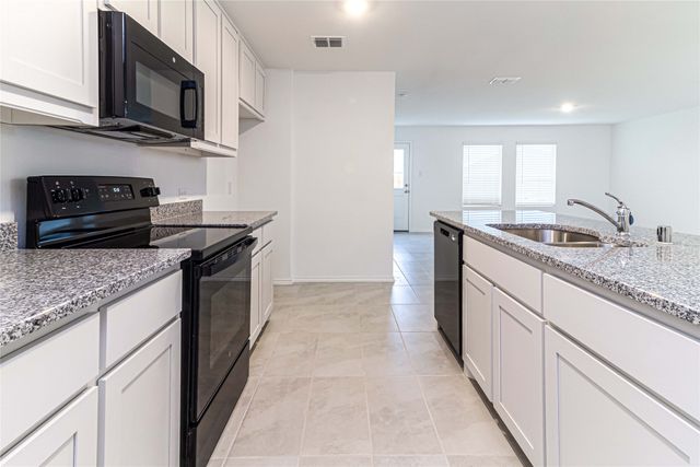 404 Dewberry Drive, Princeton, TX 75407