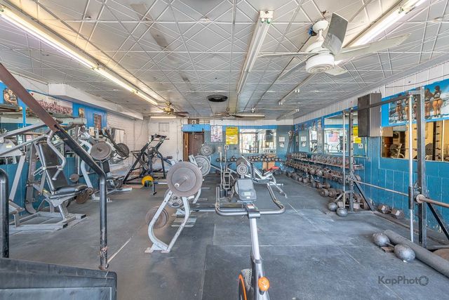 4881 S Archer Avenue, Chicago, IL 60632