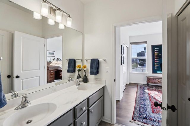 2725 Wayfair Street, Fitchburg, WI 53719