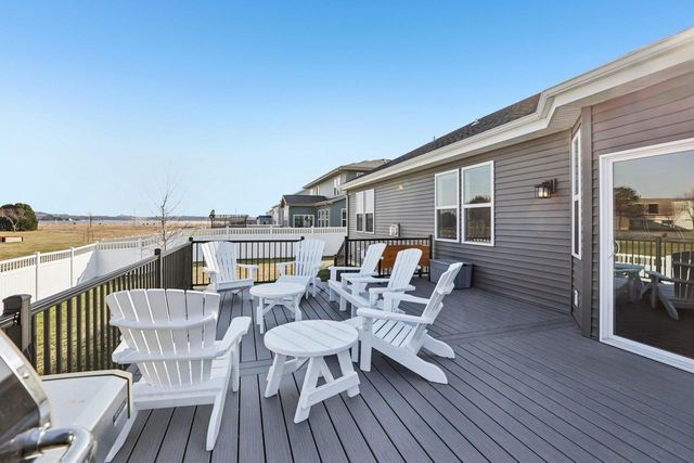 2725 Wayfair Street, Fitchburg, WI 53719