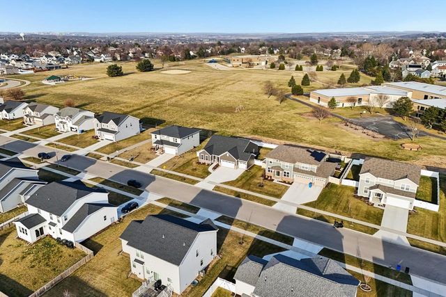 2725 Wayfair Street, Fitchburg, WI 53719