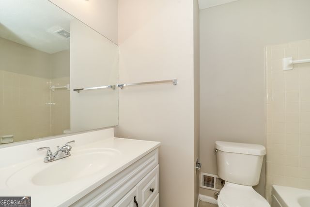 6373 Valley Dale Drive, Riverdale, GA 30274