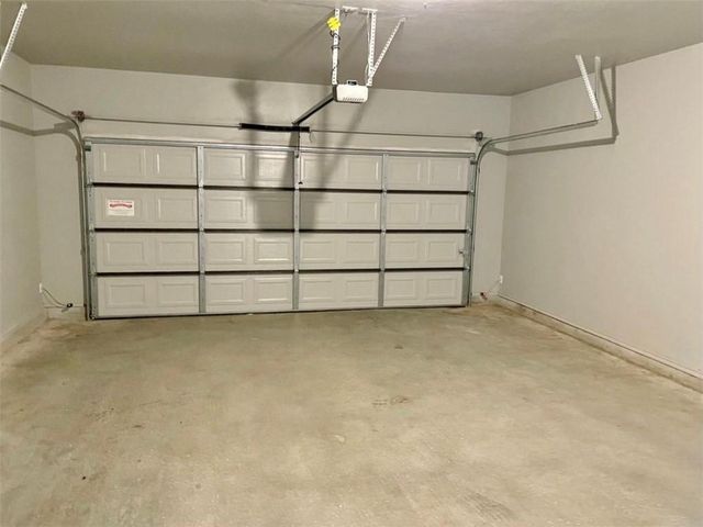 1852 Post Oak Road 1854, El Reno, OK 73036