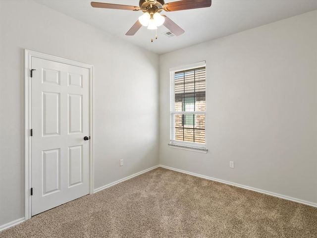 1852 Post Oak Road 1854, El Reno, OK 73036
