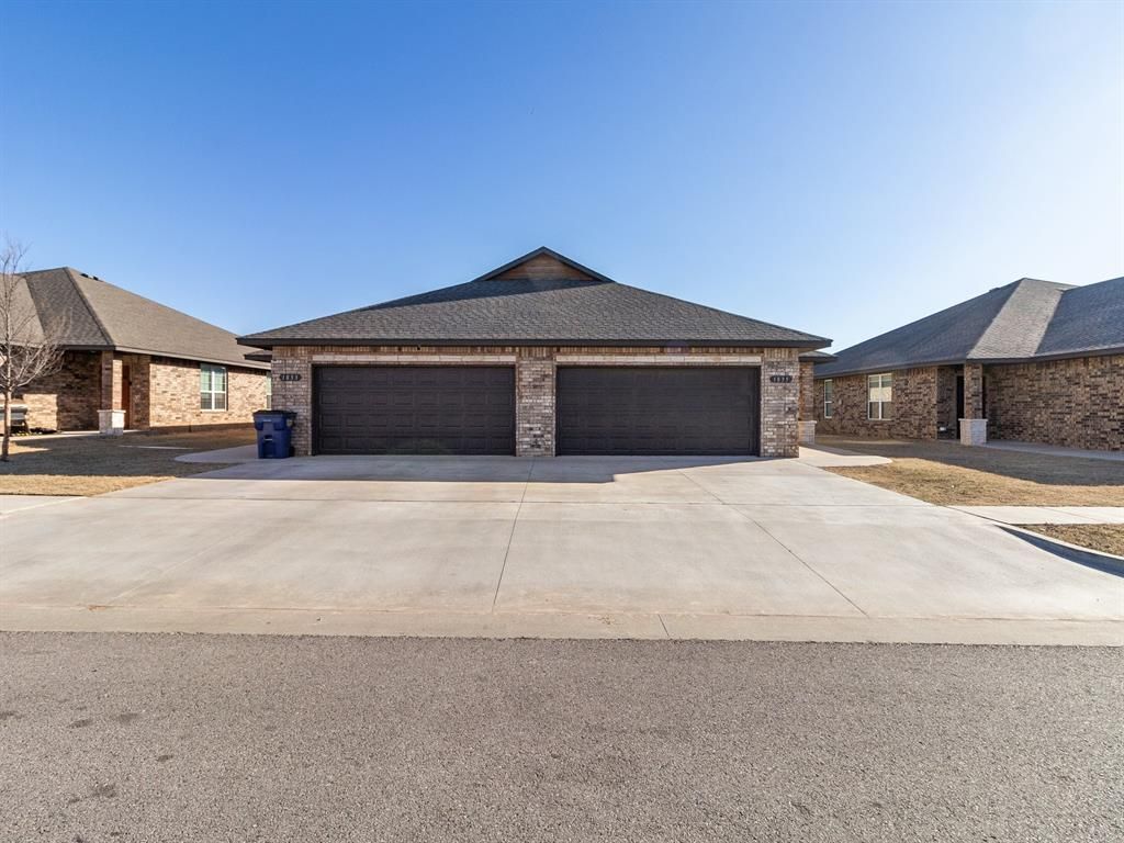 1852 Post Oak Road 1854, El Reno, OK 73036