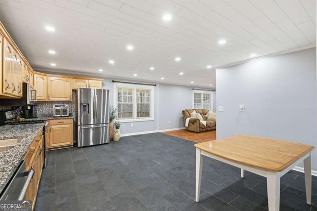 51 Perry Lane, Buchanan, GA 30113