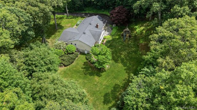 35 Woodvale Drive, Syosset, NY 11791
