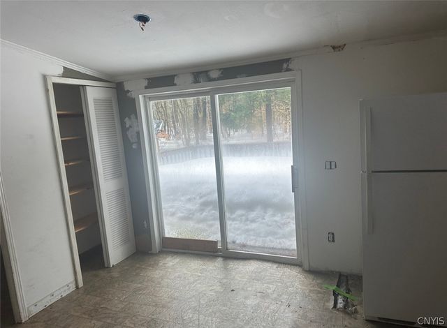 1085 County Route 17, Constantia, NY 13028