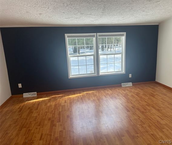 1085 County Route 17, Constantia, NY 13028