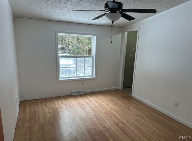 1085 County Route 17, Constantia, NY 13028