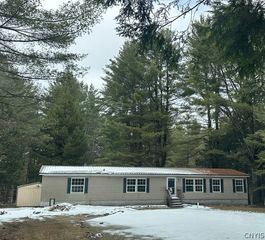 1085 County Route 17, Constantia, NY 13028