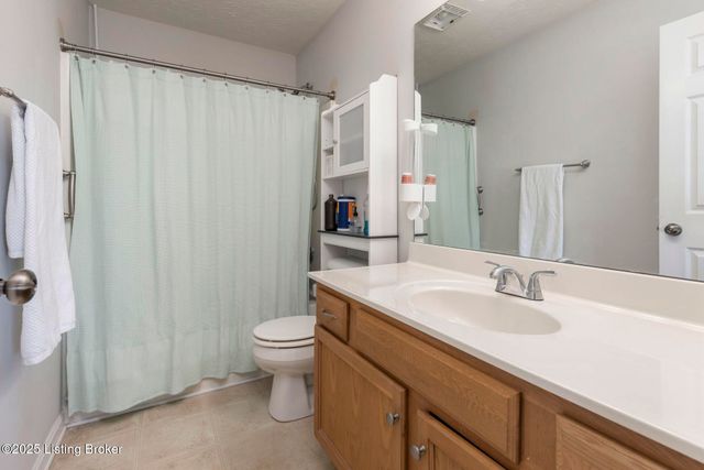 834 Tecumseh Dr, Shepherdsville, KY 40165