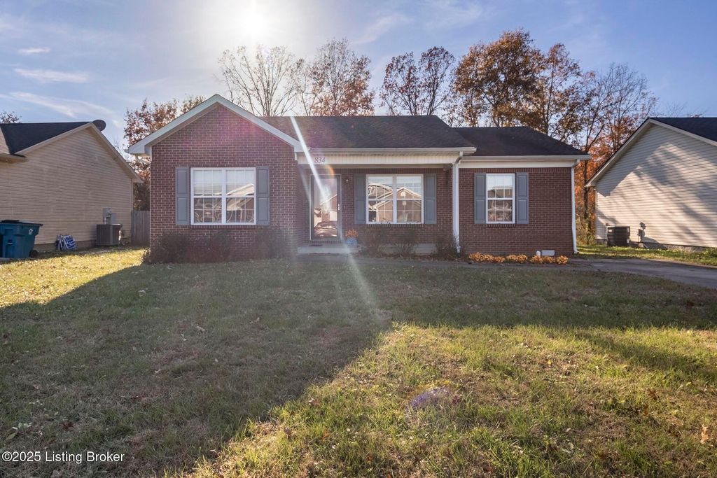 834 Tecumseh Dr, Shepherdsville, KY 40165