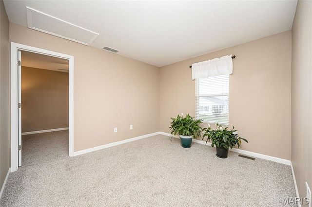 323 Essex Park Drive, Wentzville, MO 63385