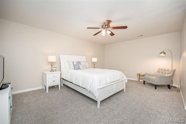 323 Essex Park Drive, Wentzville, MO 63385