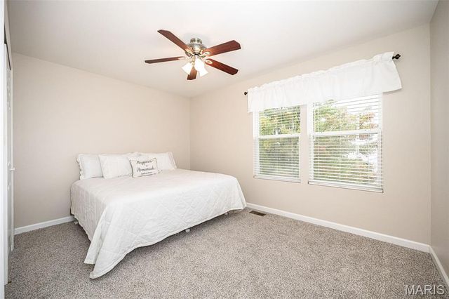 323 Essex Park Drive, Wentzville, MO 63385
