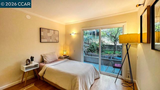 22 Holcomb Ct, Walnut Creek, CA 94596