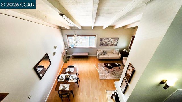 22 Holcomb Ct, Walnut Creek, CA 94596