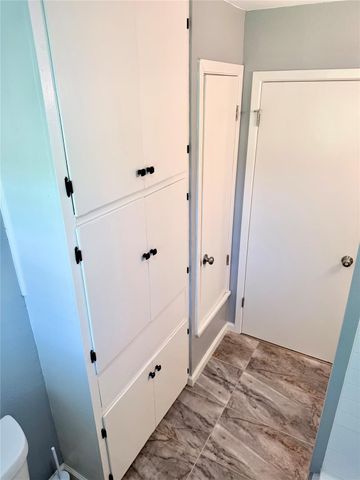 10700 Plains TRL, Austin, TX 78758
