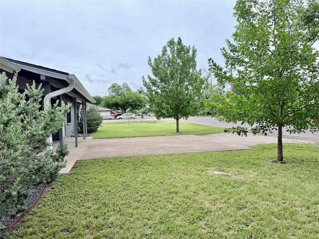 10700 Plains TRL, Austin, TX 78758