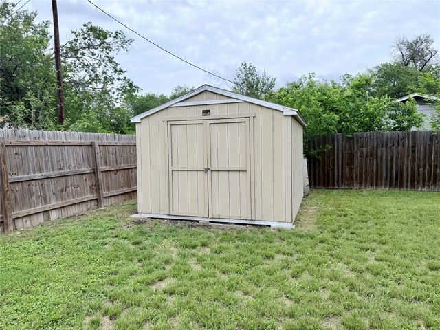10700 Plains TRL, Austin, TX 78758