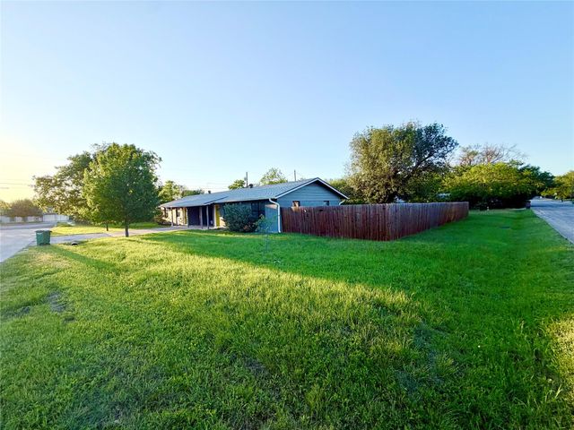 10700 Plains TRL, Austin, TX 78758