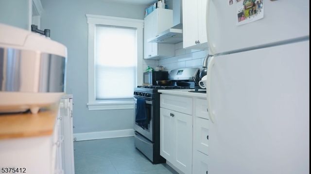 1117 Fanny St, Elizabeth City, NJ 07201