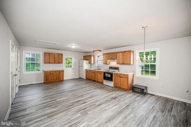 11226 SINGLE OAK RD, Fredericksburg, VA 22407