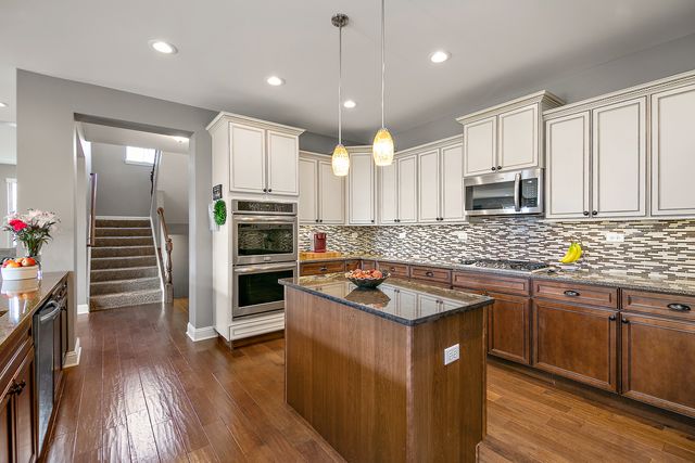 1962 Stapleton Road, New Lenox, IL 60451
