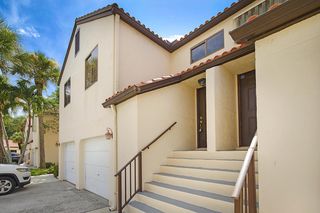 9 Via De Casas Sur 203, Boynton Beach, FL 33426