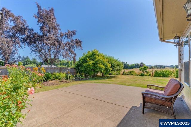 312 SE Foundation Dr, Dallas, OR 97338