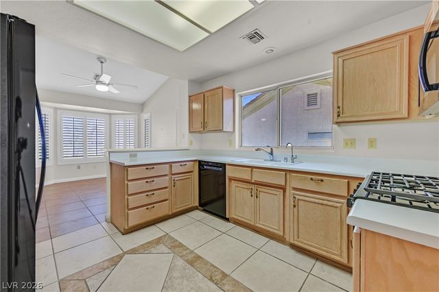 9936 Heyfield Drive, Las Vegas, NV 89134