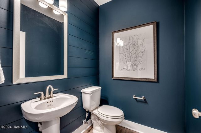 658 Heart Pne Avenue, Wilmington, NC 28411