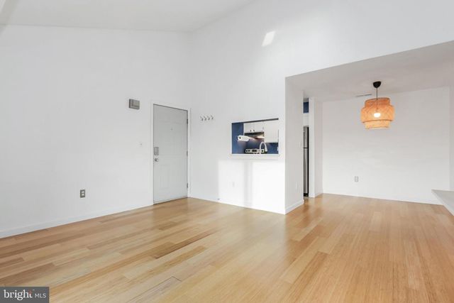 2109 RAVENS CREST DR, Plainsboro, NJ 08536