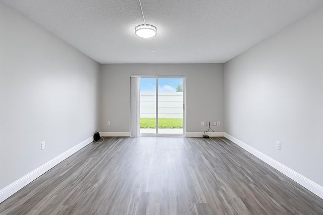712 SW 81st Avenue 7b, North Lauderdale, FL 33068